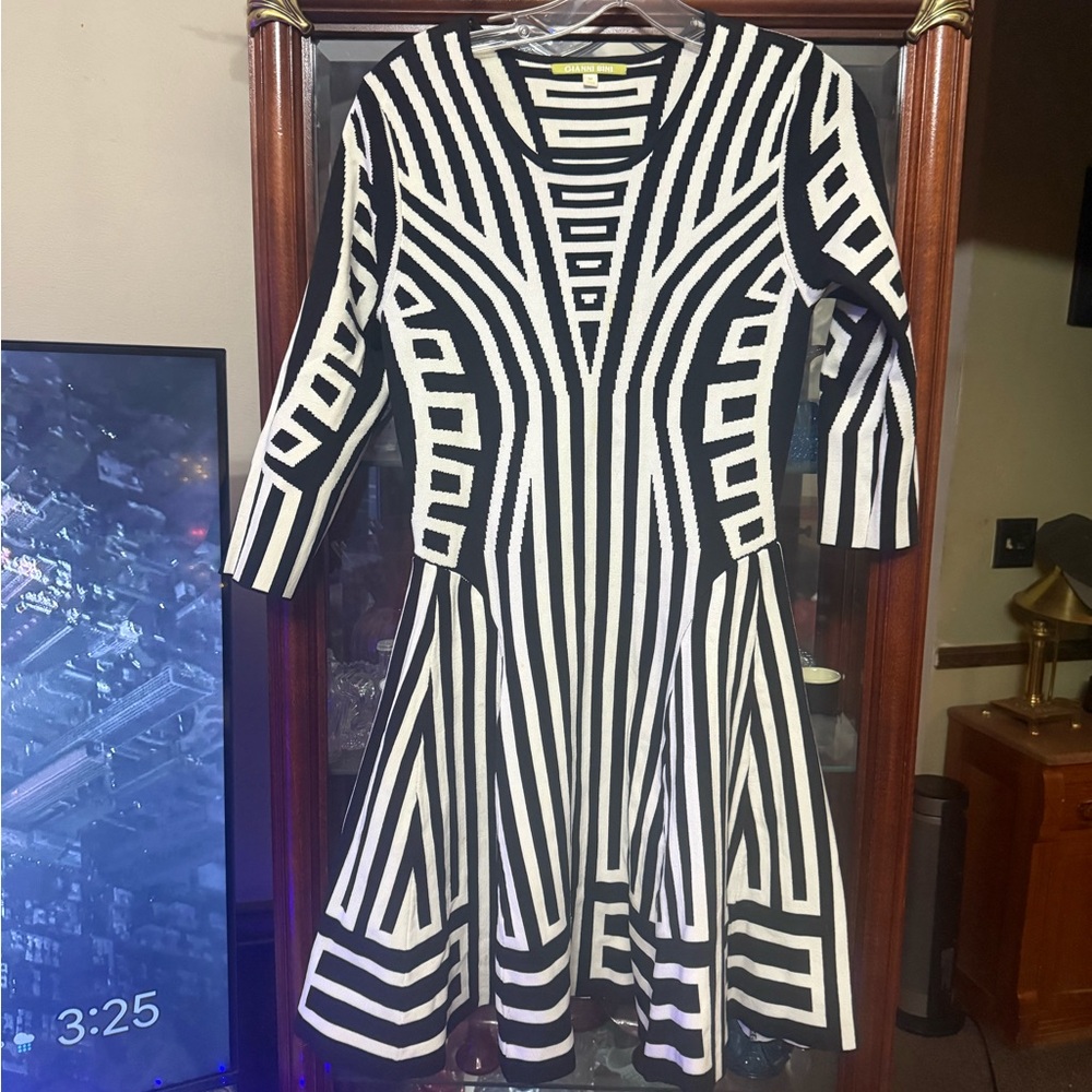 Gianni Bini Black and White 3/4 Long Sleeve mini fit and flare Dress